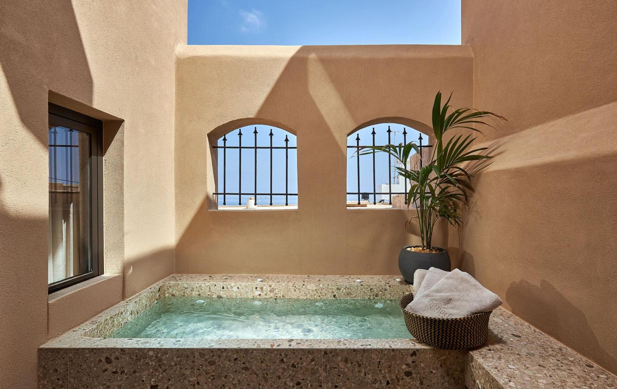 Kaptara Premium Villa, Plunge Pool & Jacuzzis Koutouloufari Zewnętrze zdjęcie